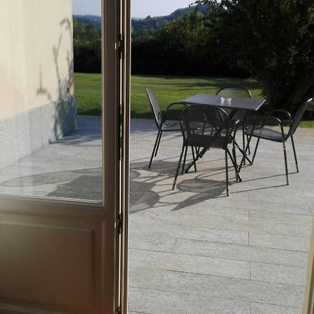 Relais 23 Hotel & Ristorante Castelnuovo Belbo ภายนอก รูปภาพ
