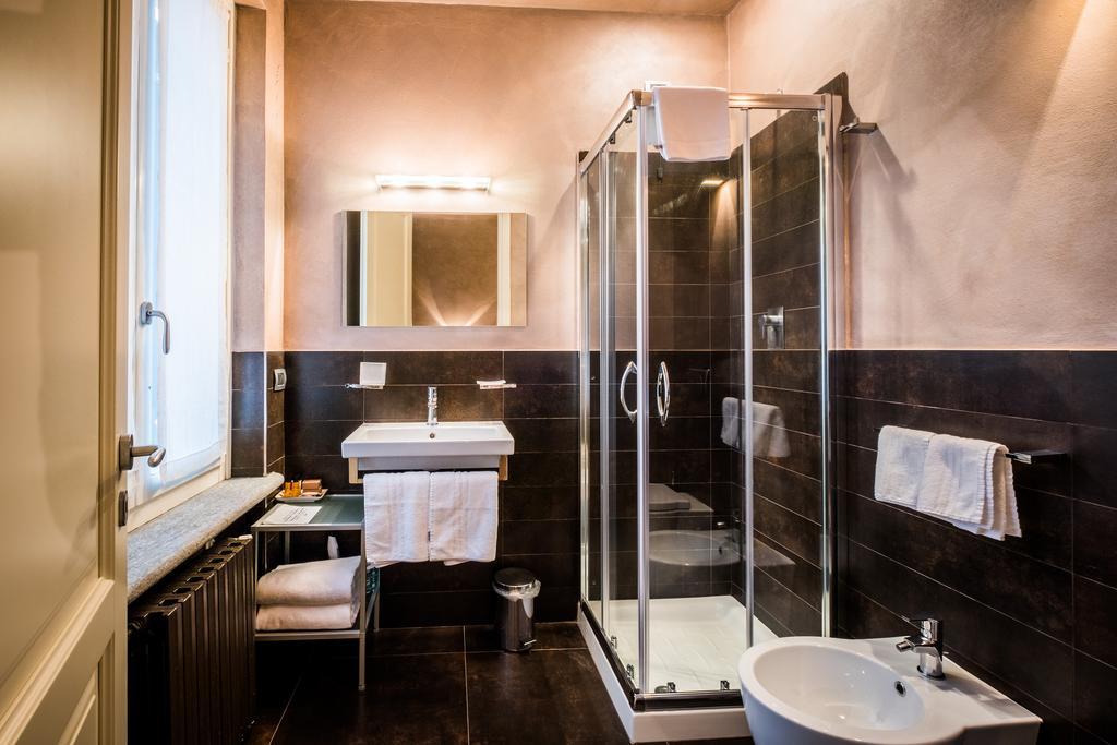 Relais 23 Hotel & Ristorante Castelnuovo Belbo ภายนอก รูปภาพ